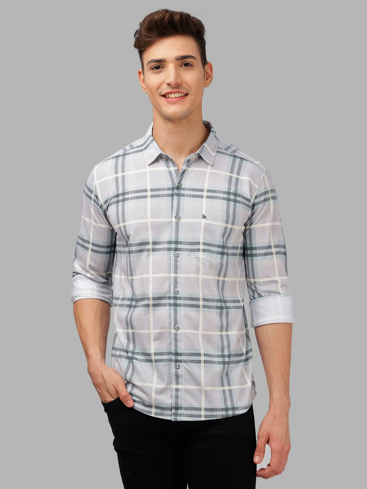 BULLMER Trendy Mint Regular Fit Checked Causal Full sleeve Shirt For Men.