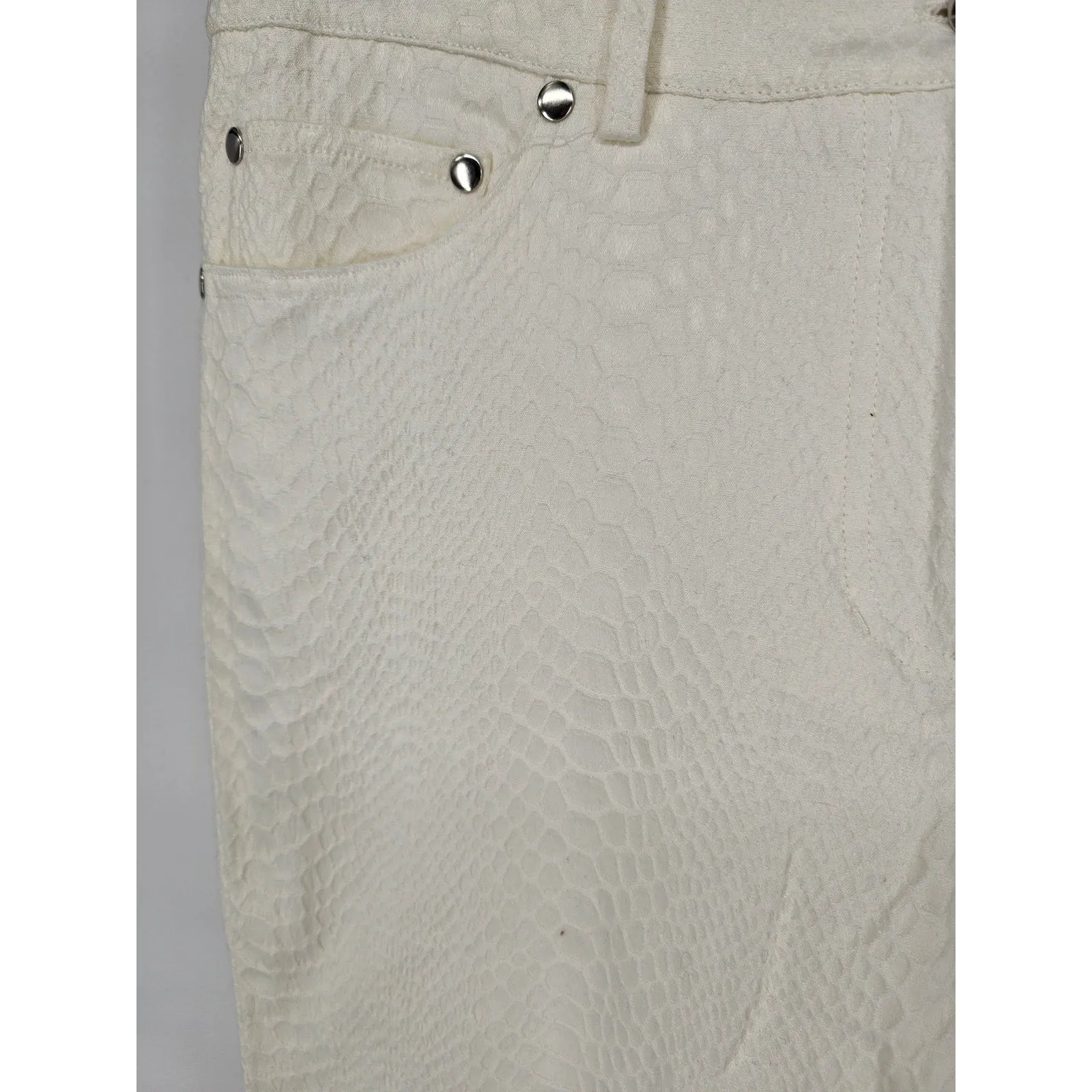 E39 by Eric Womens Sz 8 Snakeskin Print Skinny Jeans Solid White Embossed