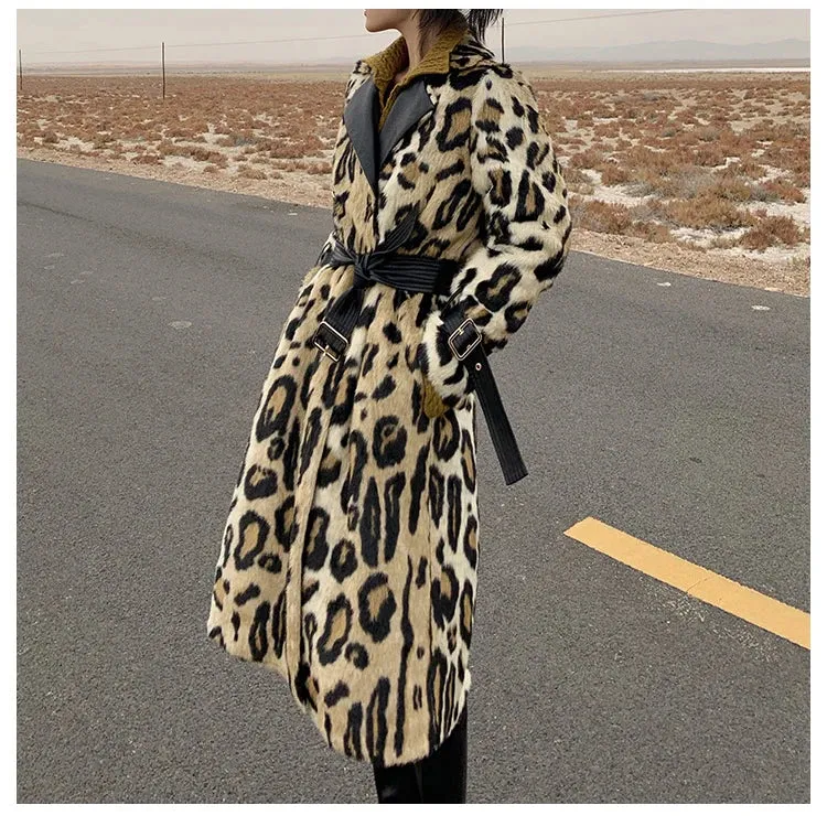 HEYFANCYSTYLE Luxe Leopard Elegance Faux Fur Coat