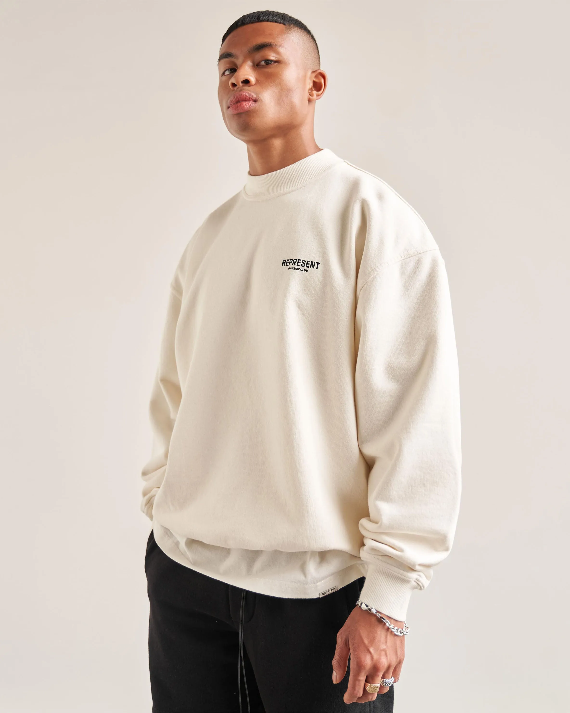 Represent Owners Club Sweater - Flat White